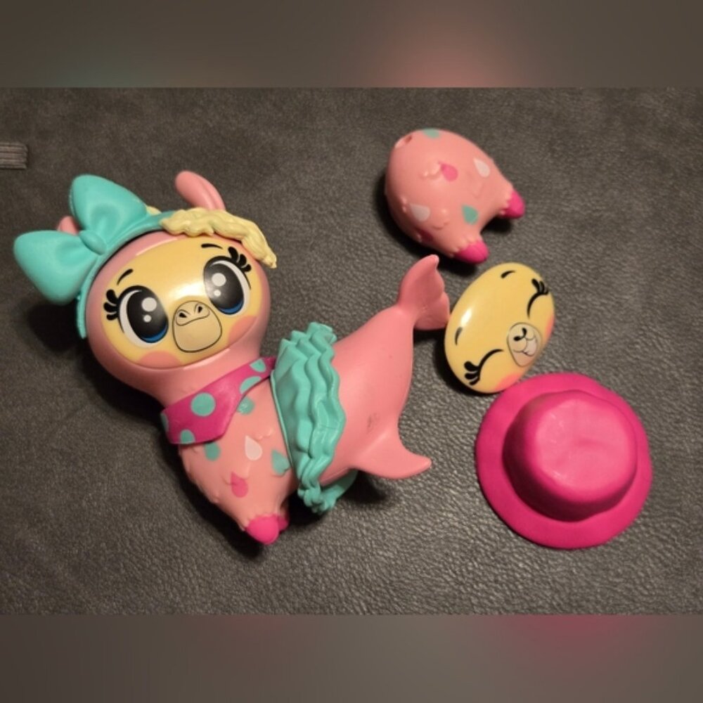 Funko Snapsies Mix and Match Surprise Toy